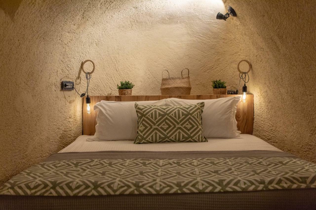 Nalas Suites Emporio  Luaran gambar