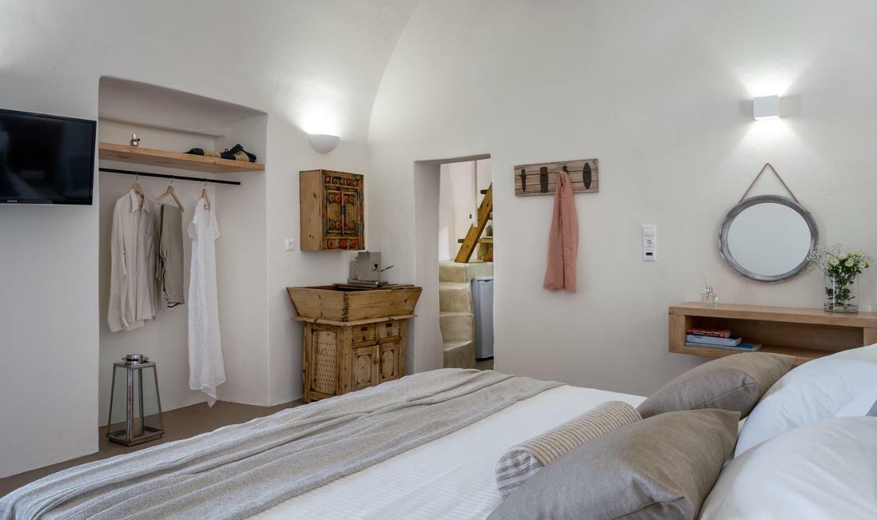Nalas Suites Emporio  Luaran gambar