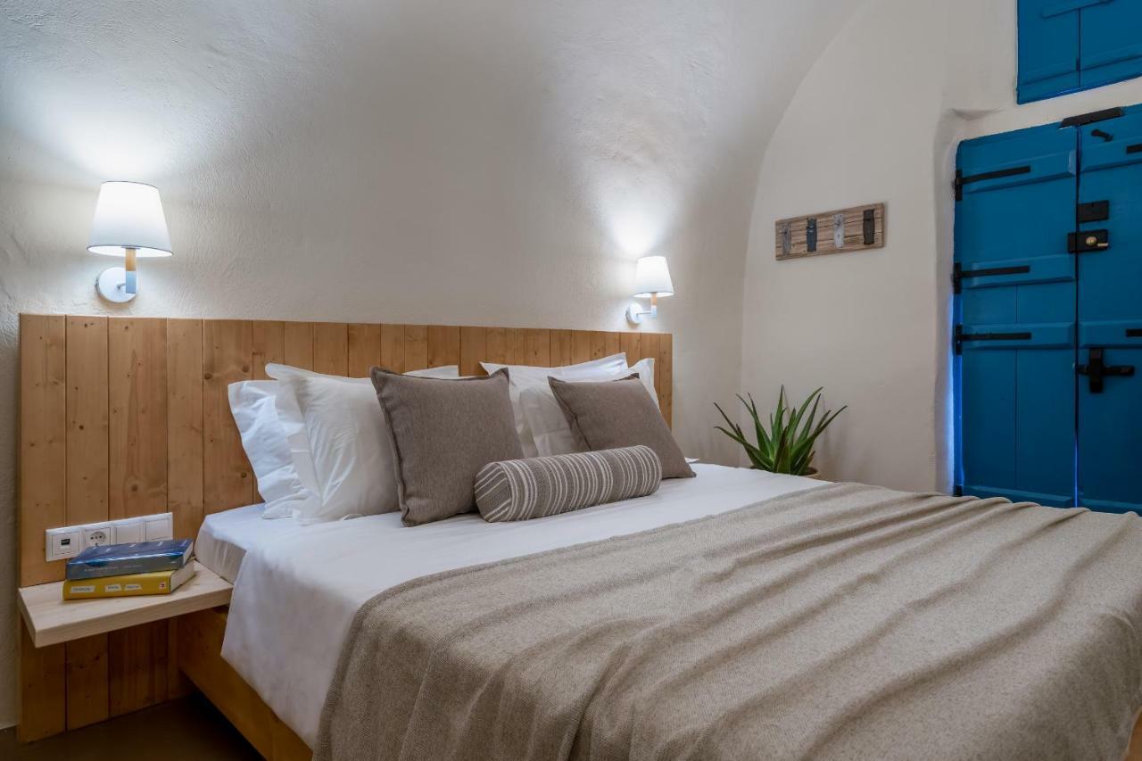 Nalas Suites Emporio  Luaran gambar