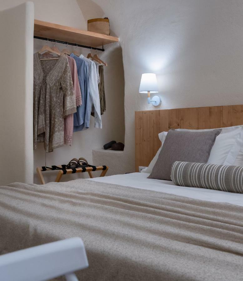 Nalas Suites Emporio  Luaran gambar